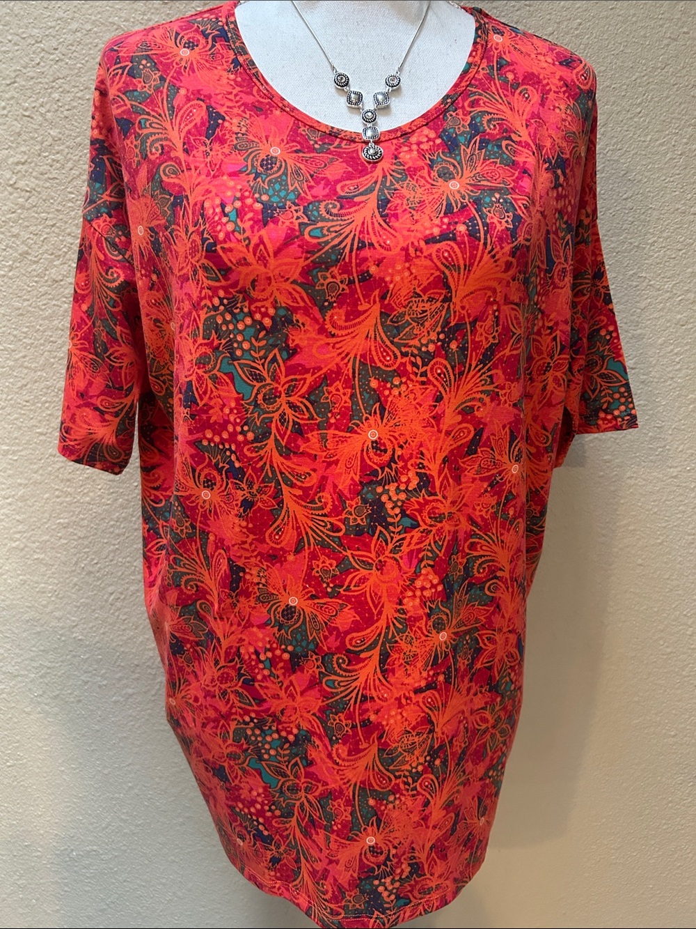 LuLaRoe Red & Black Floral Scoop Neck Tunic